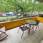 Spacious Close To Attractions Appartement *